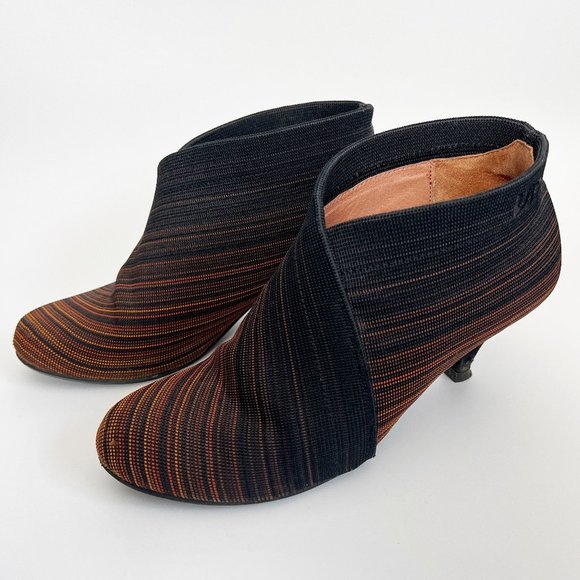Anthropologie Black and Orange Ankle Booties - Picture 3 of 11